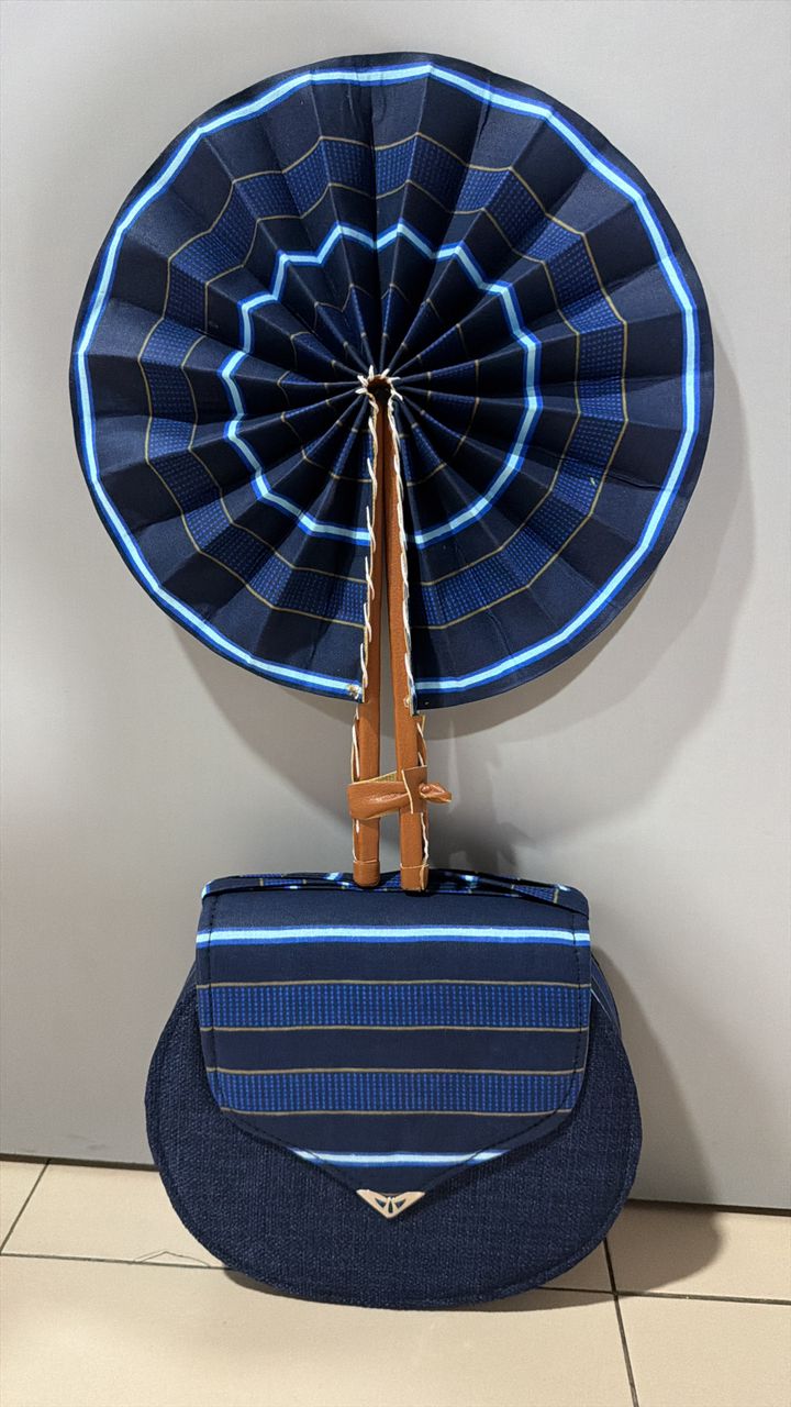 Bolso y Abanico KOTU