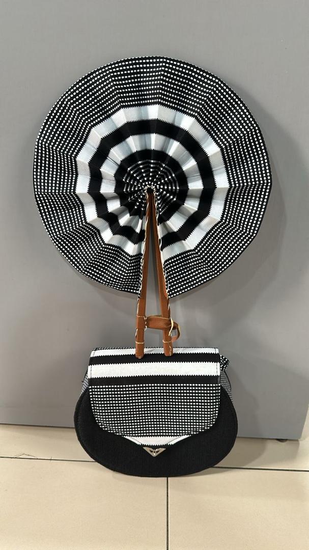Bolso y Abanico EVA